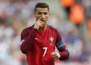 开云FIFA-震惊世界！2026世界杯惊现非洲雄狮怒吞桑巴军团，卢卡库天神下凡，喀麦隆4:0羞辱巴西创历史最大惨案！